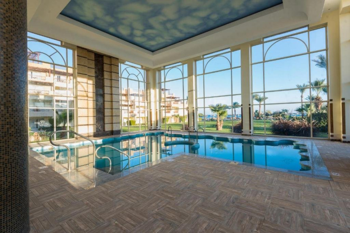 IMPERIAL SHAMS