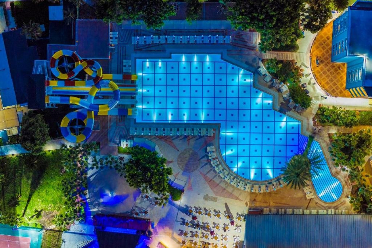 MIRA MERIDIA  BEACH RESORT HOTEL (BMERIDIA BEACH)HOTEL