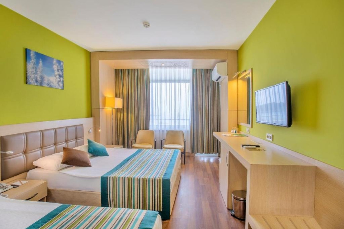 MIRA MERIDIA  BEACH RESORT HOTEL (BMERIDIA BEACH)HOTEL