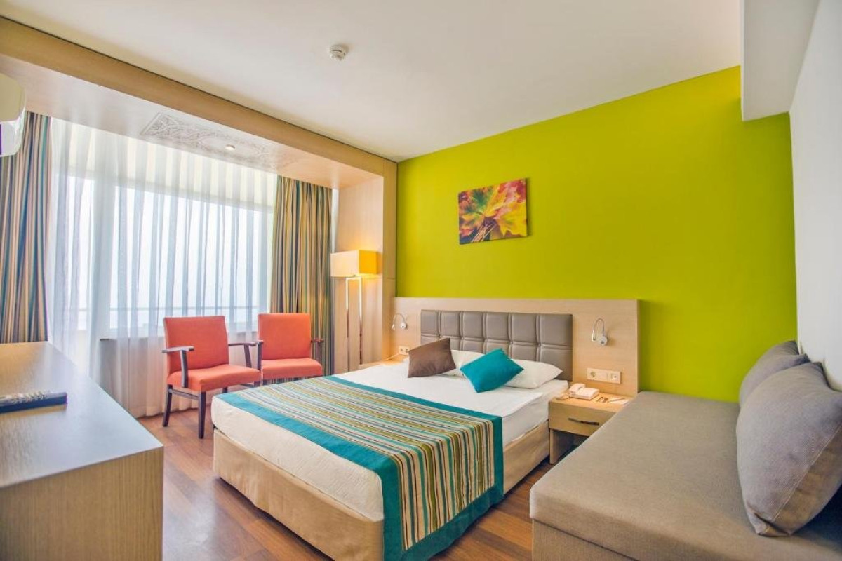 MIRA MERIDIA  BEACH RESORT HOTEL (BMERIDIA BEACH)HOTEL