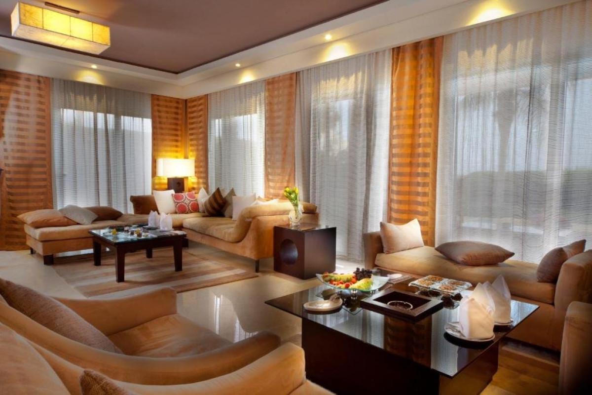 GRAND ROTANA RESORT AND SPA