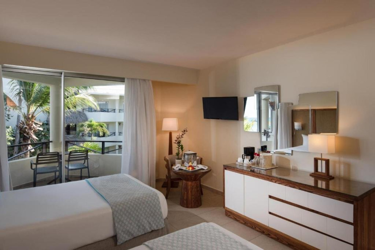 IMPRESSIVE PREMIUM RESORT AND SPA PUNTA CANA
