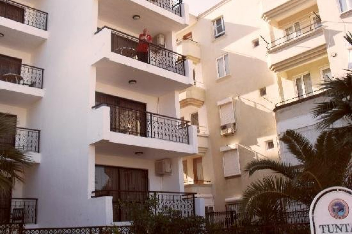 TUNTAS SUITES ALTINKUM APART