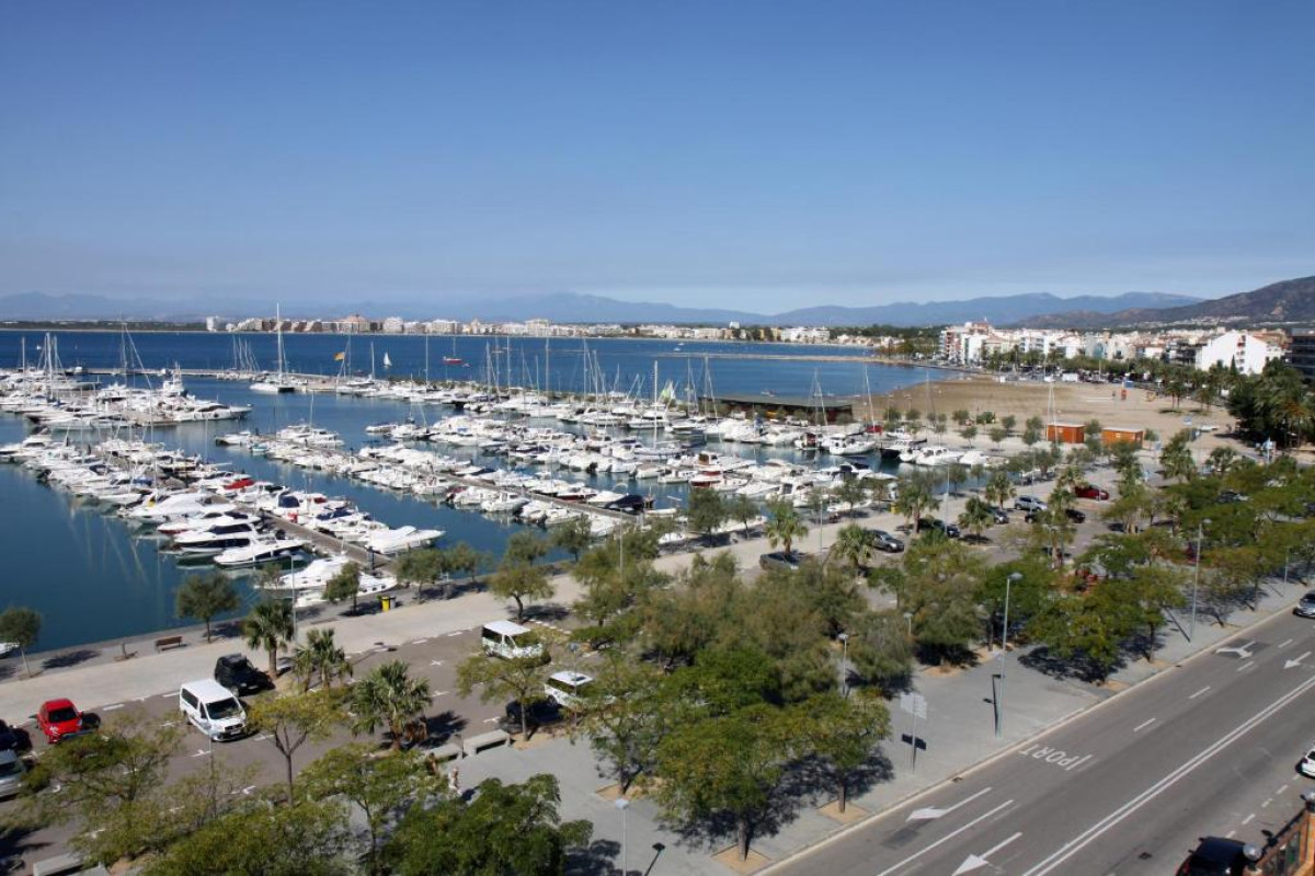 UNIVERS HOTEL