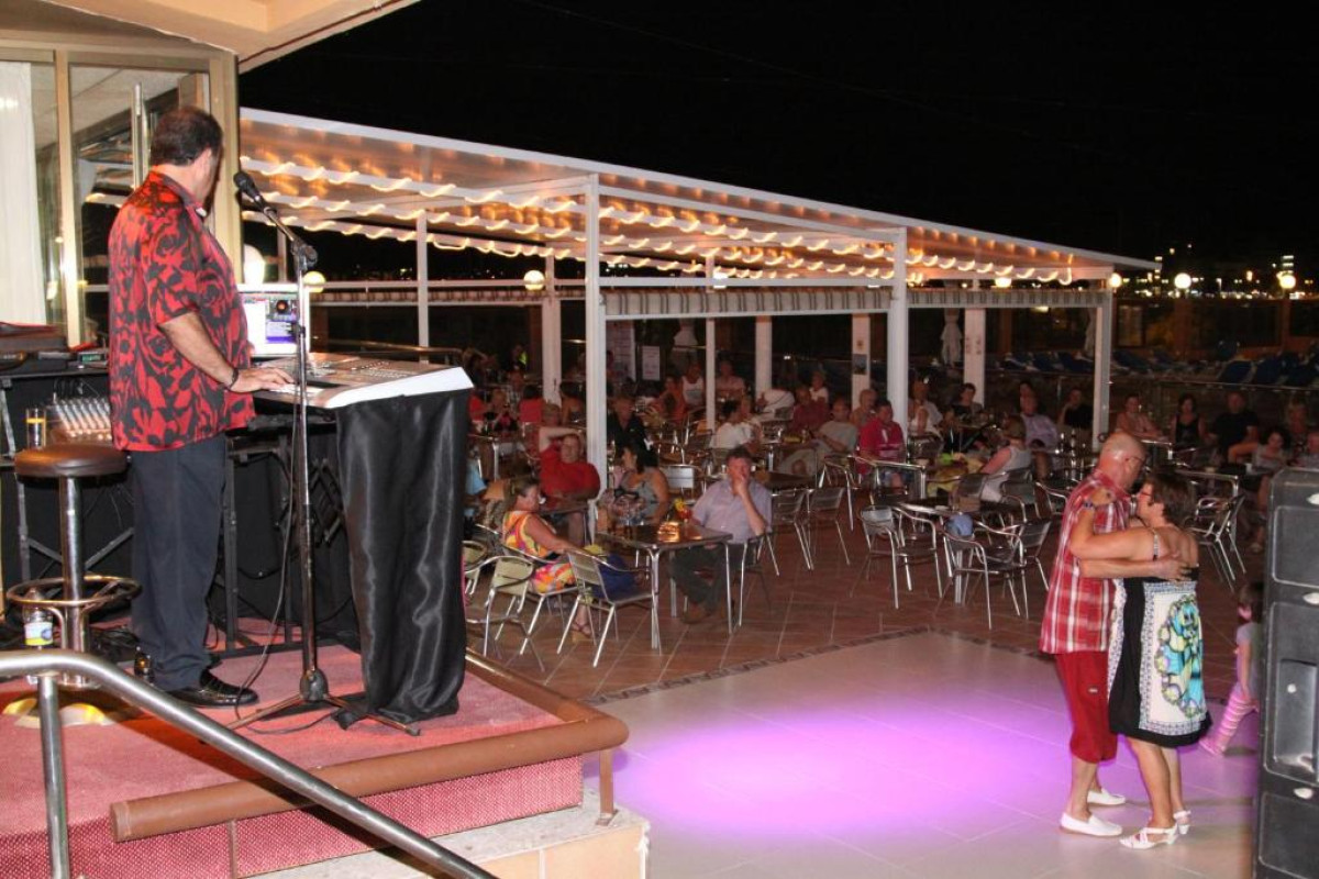 UNIVERS HOTEL