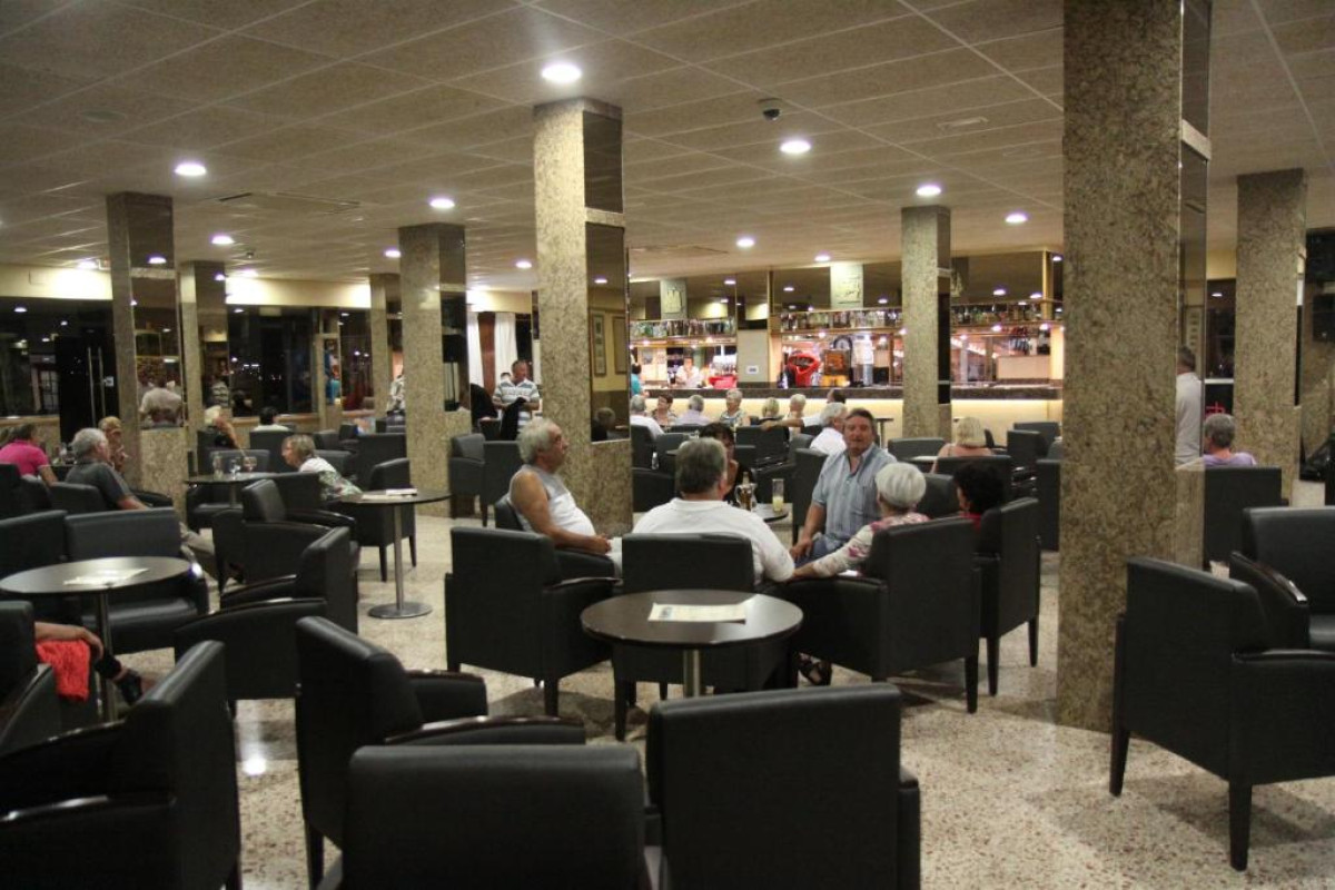 UNIVERS HOTEL