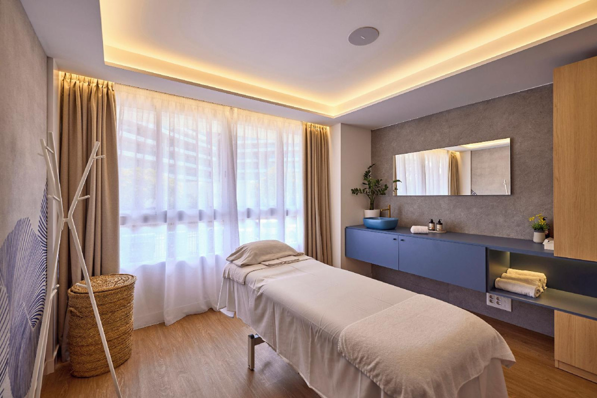 UNIVERSAL HOTEL NEPTUNO - ADULTS ONLY
