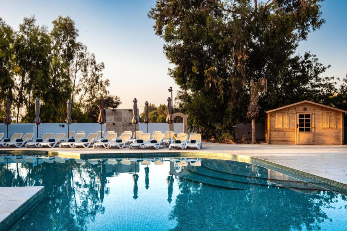 Urban Valley Resort & Spa