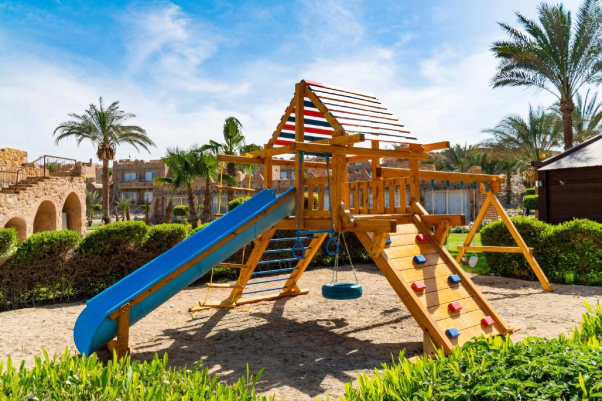 Utopia Beach Club Resort