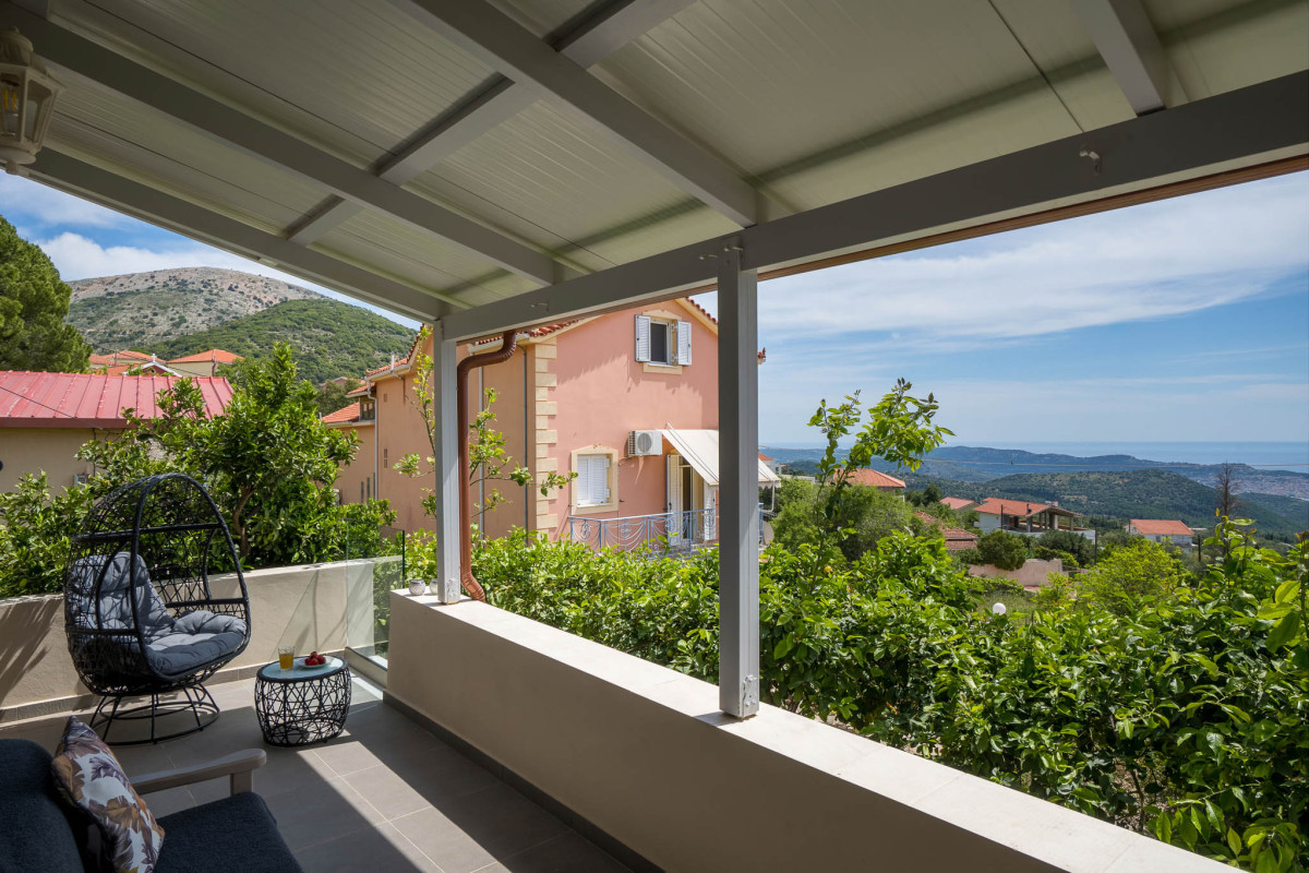 V  V Boutique Villa