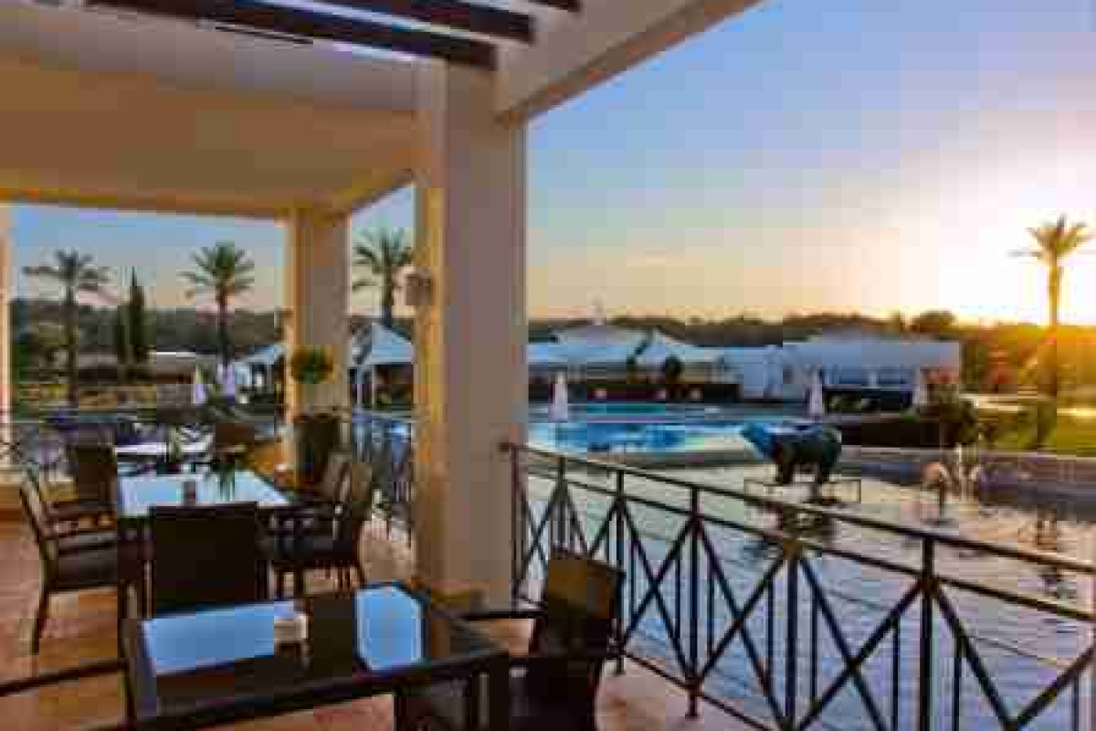Vale dOliveiras Quinta Resort  Spa