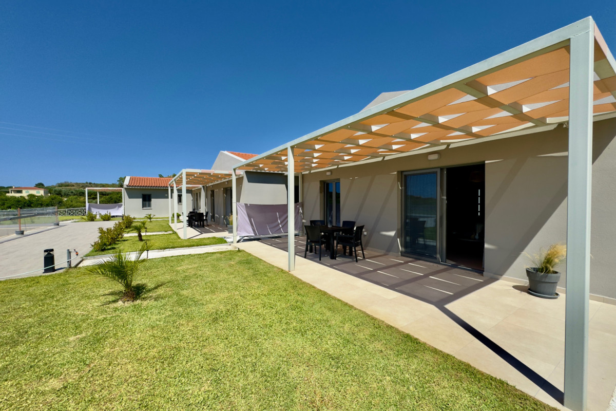 VALLIANOS D VILLAS