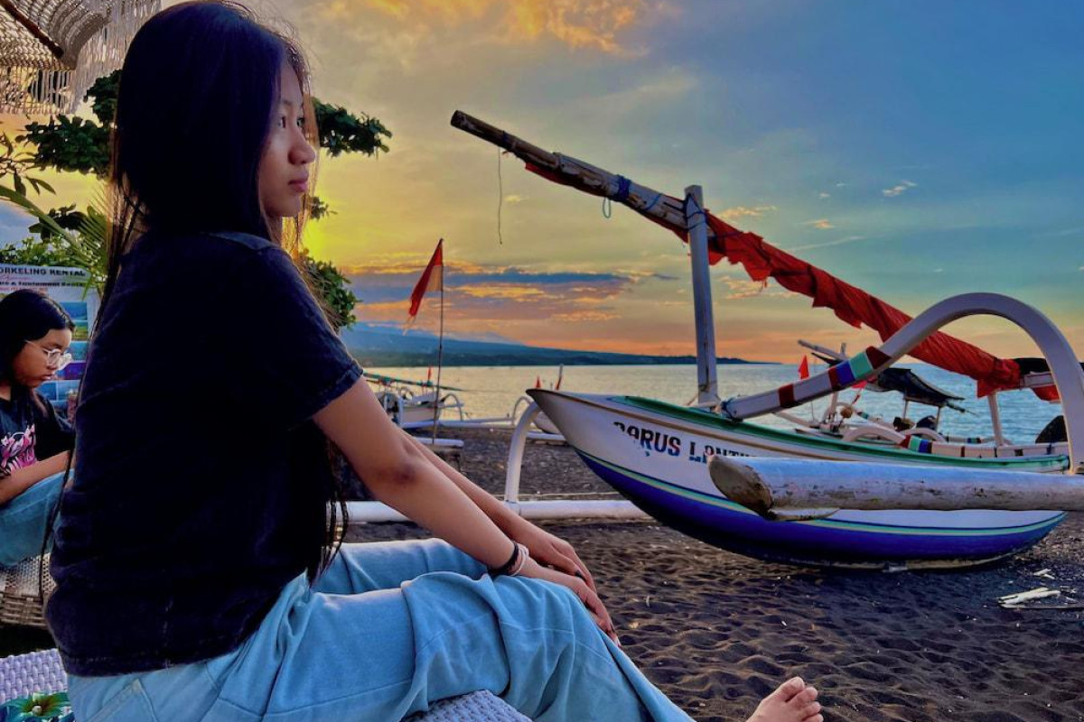 Valomia Beach Front