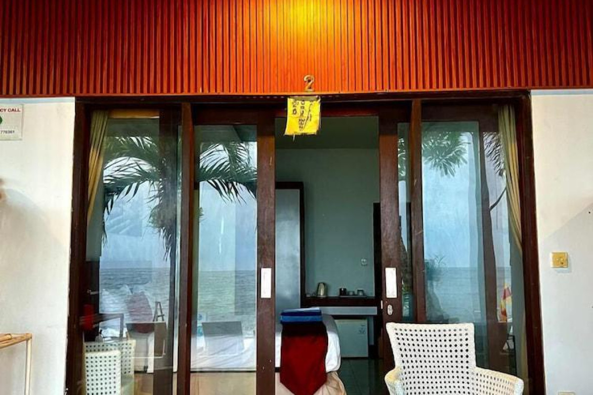Valomia Beach Front