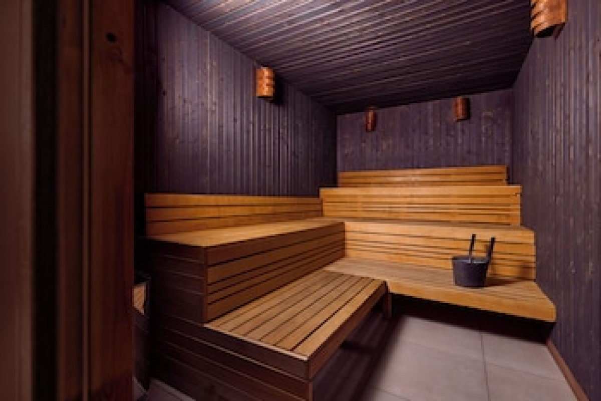 VAN DER VALK GENT