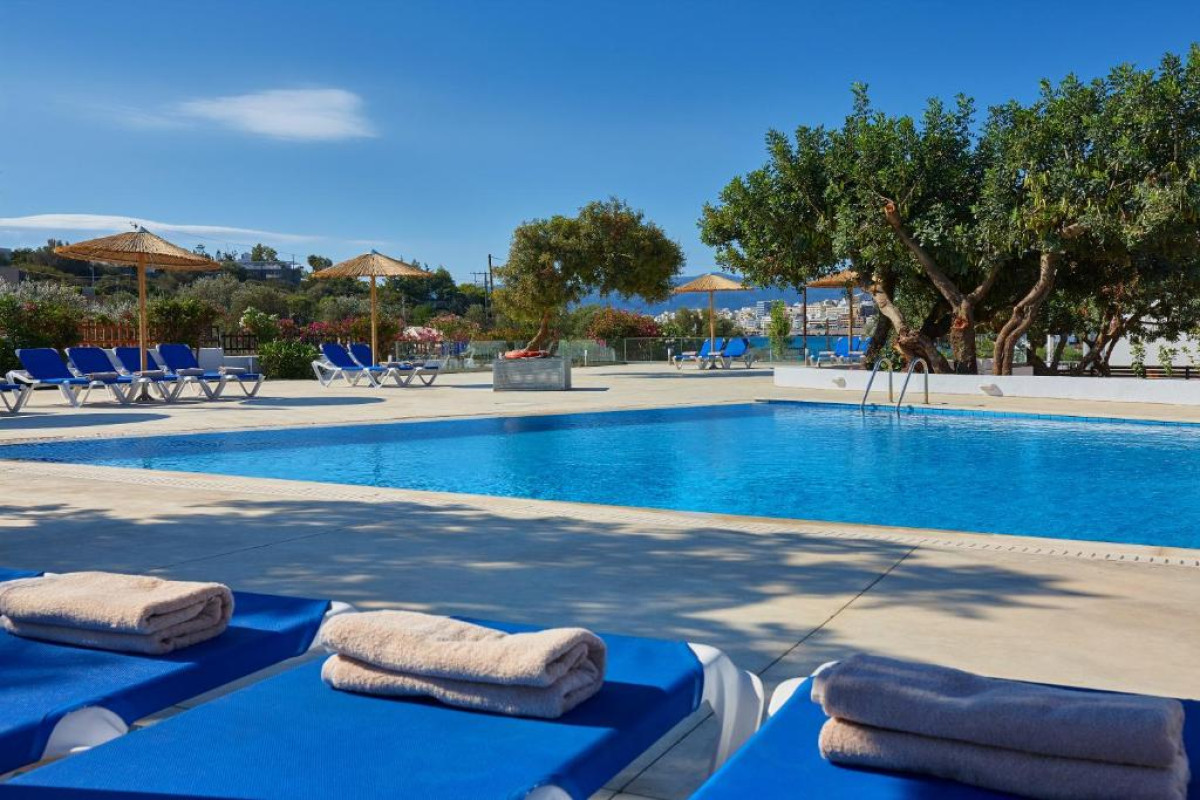 Vasia Ormos Hotel
