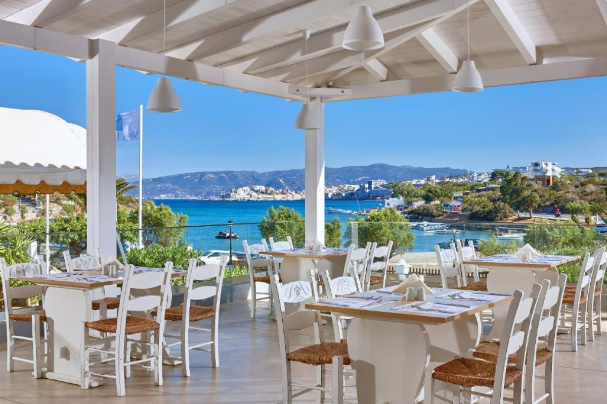 Vasia Ormos Hotel
