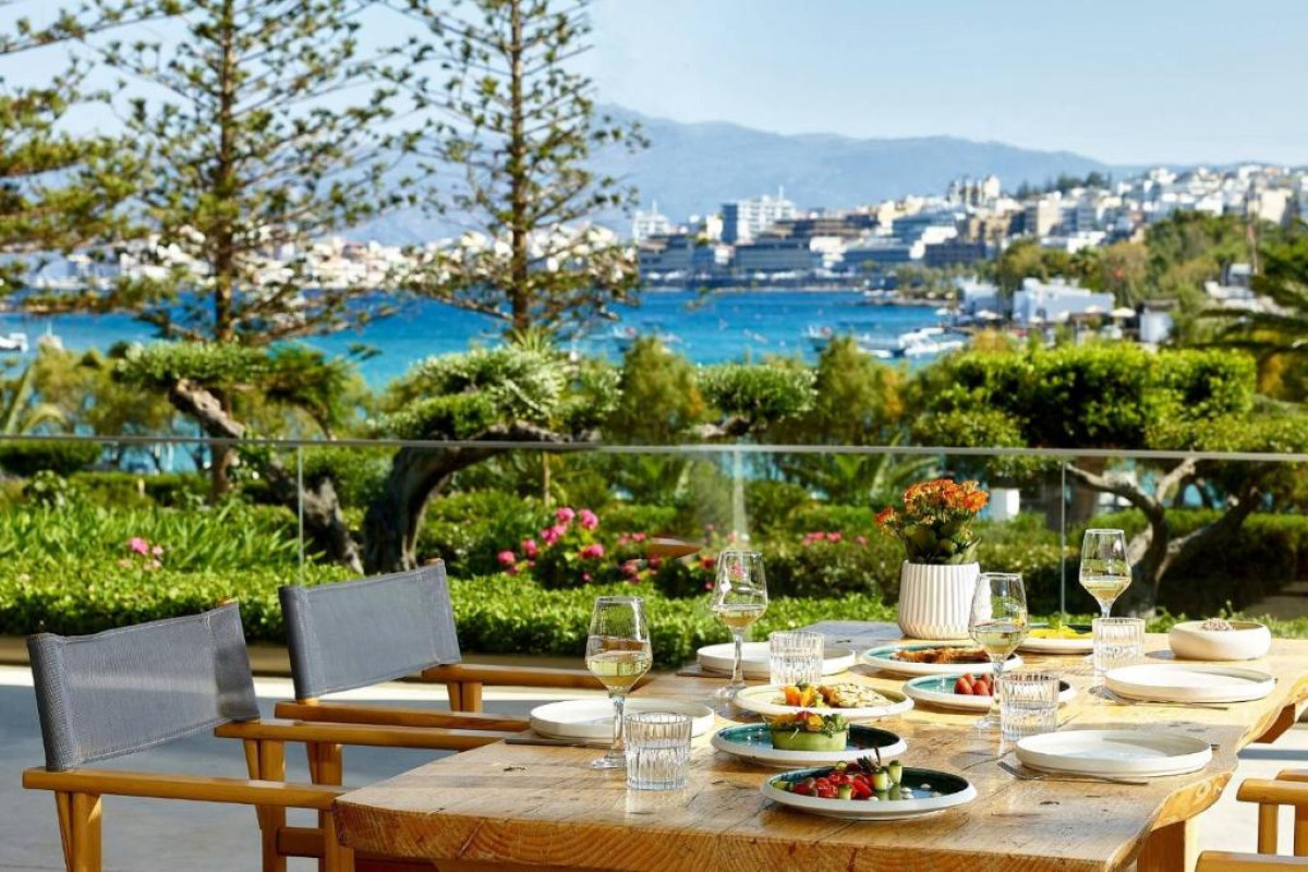 Vasia Ormos Hotel