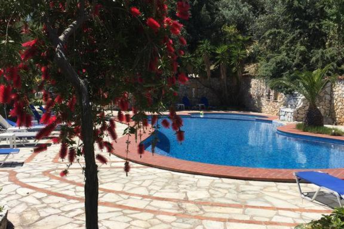 Vassilias Beach Hotel