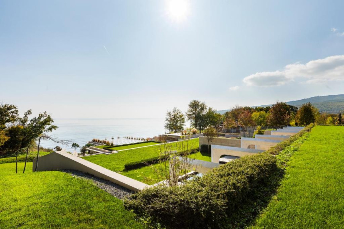 Vaya Beach Resort Irakli