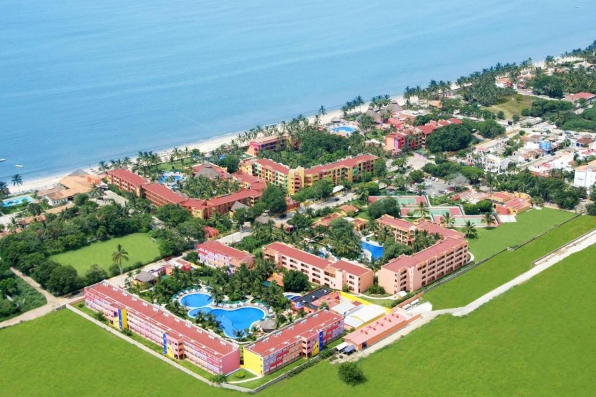 Royal Decameron Complex