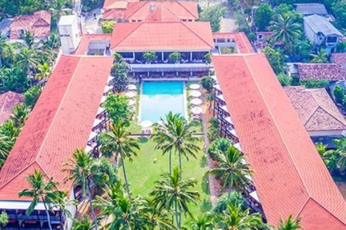 Mermaid Hotel & Club