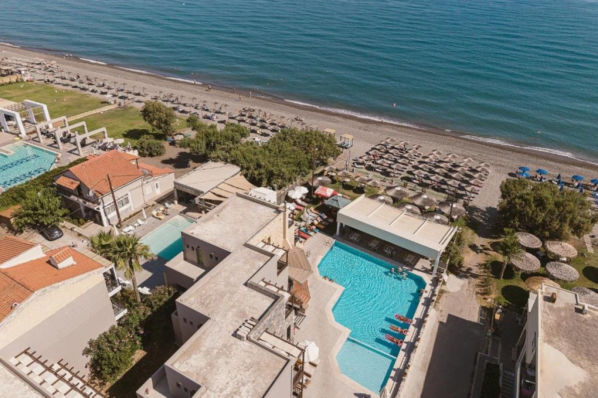 Erato Beach Hotel