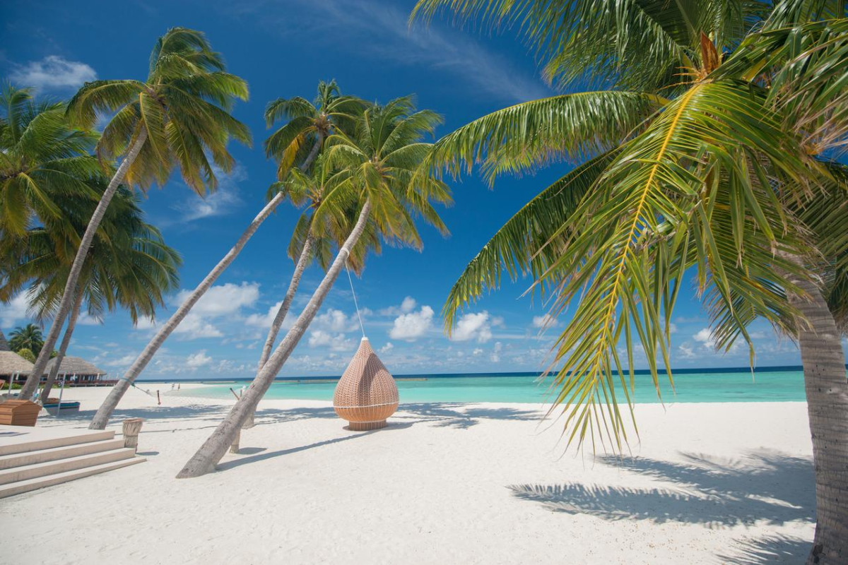 Veligandu Island Resort