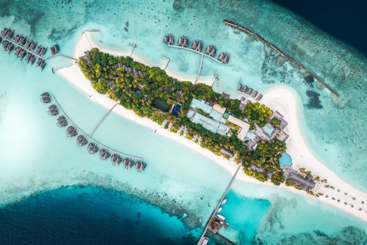 Veligandu Island Resort