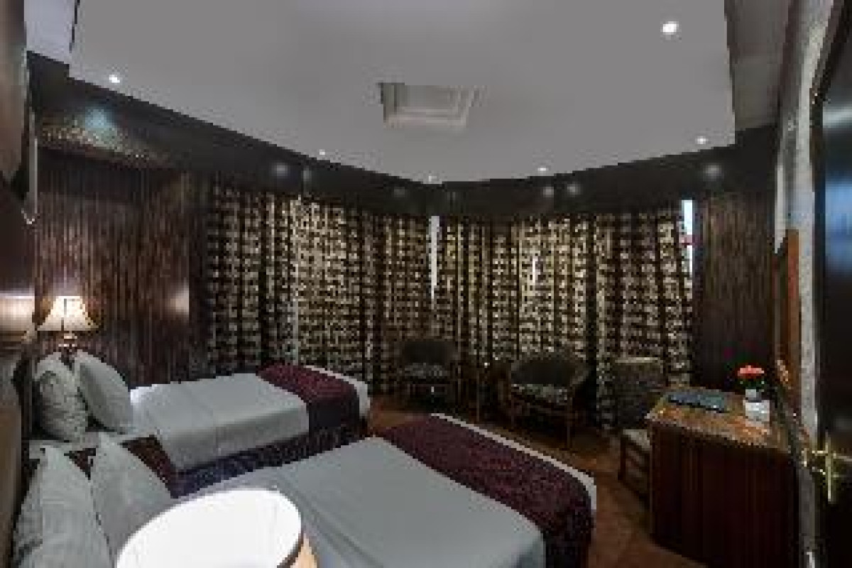 VENDOME PALACE HOTEL