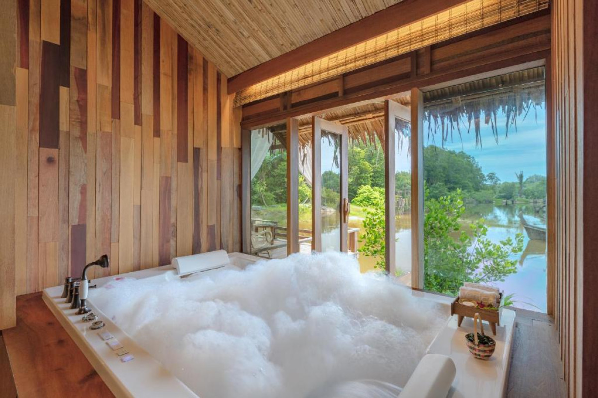 Venice Krabi Villa Resort