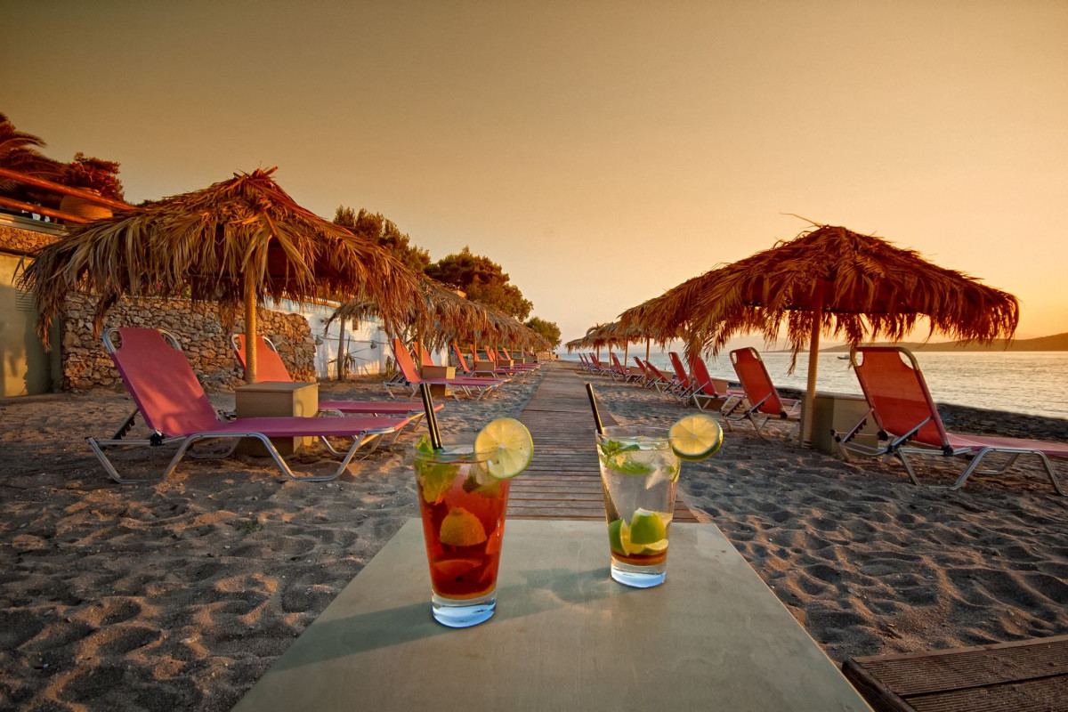 VENUS BEACH HOTEL BUNGALOWS