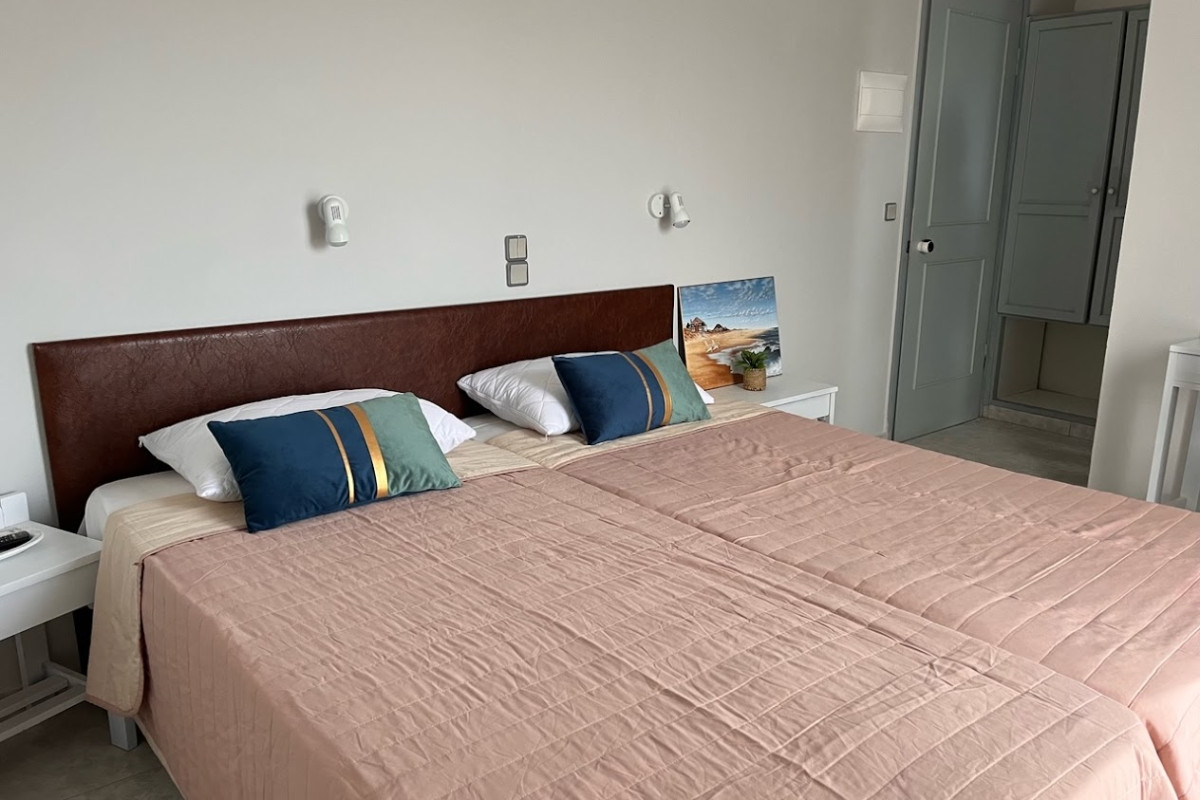 VENUS BEACH HOTEL