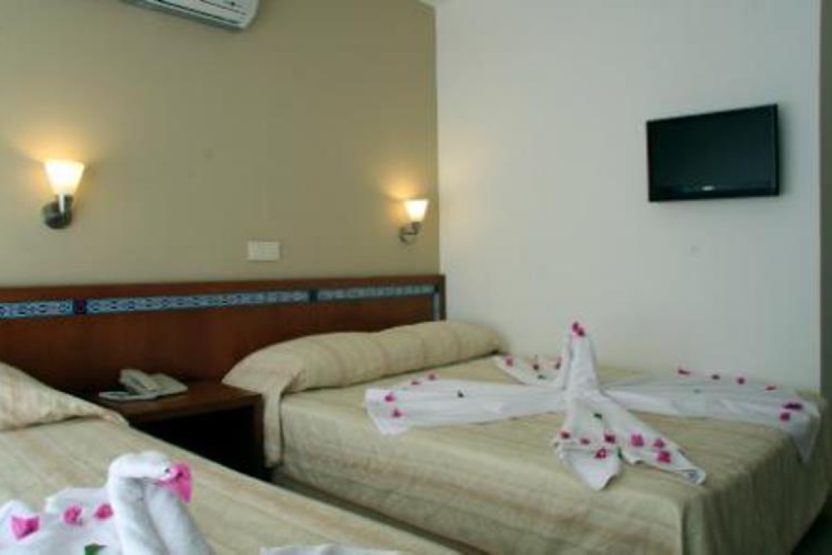 VERDE HOTEL