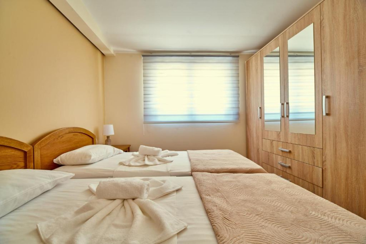 Veronica Hotel
