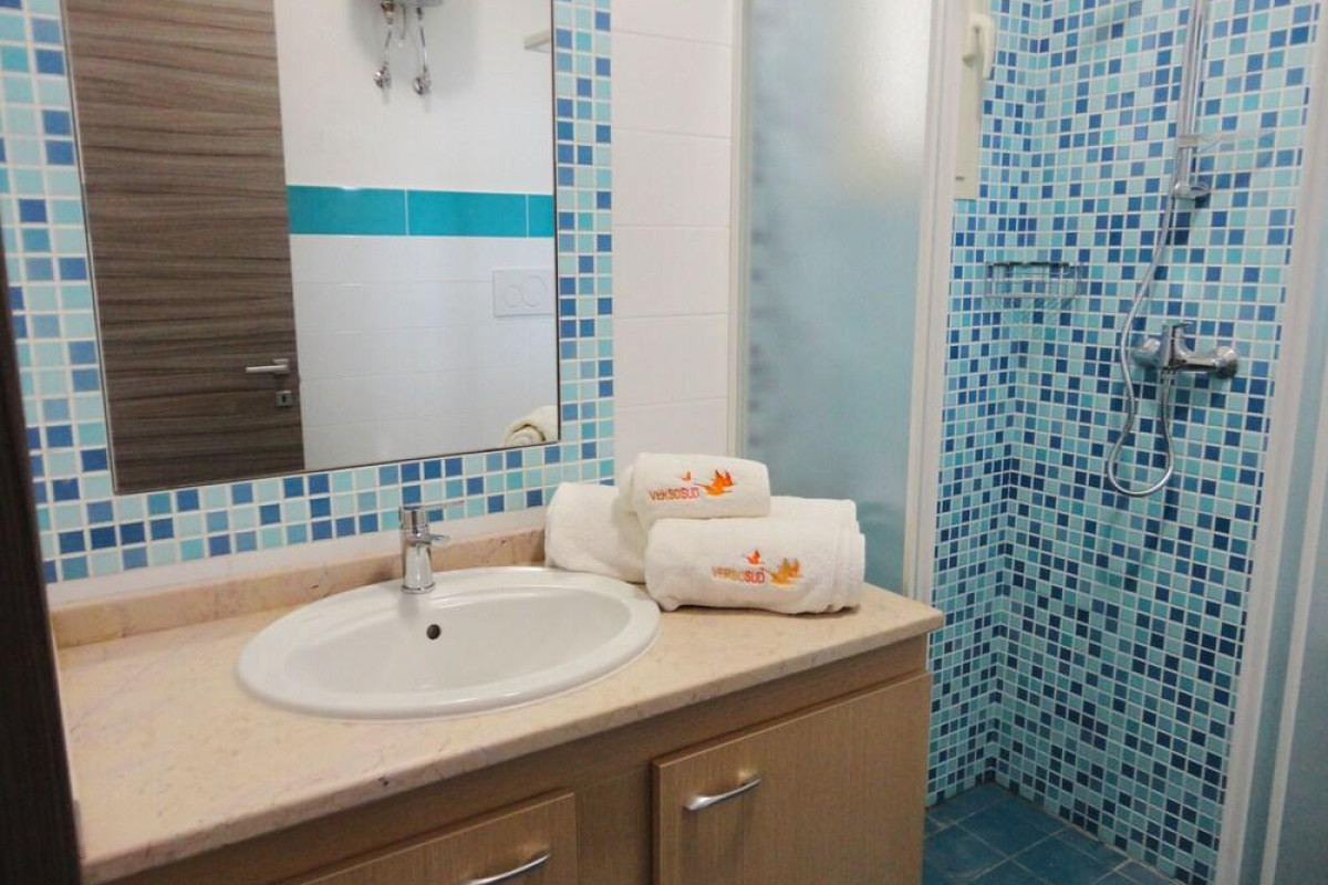Versosud - Acton Apartment 16