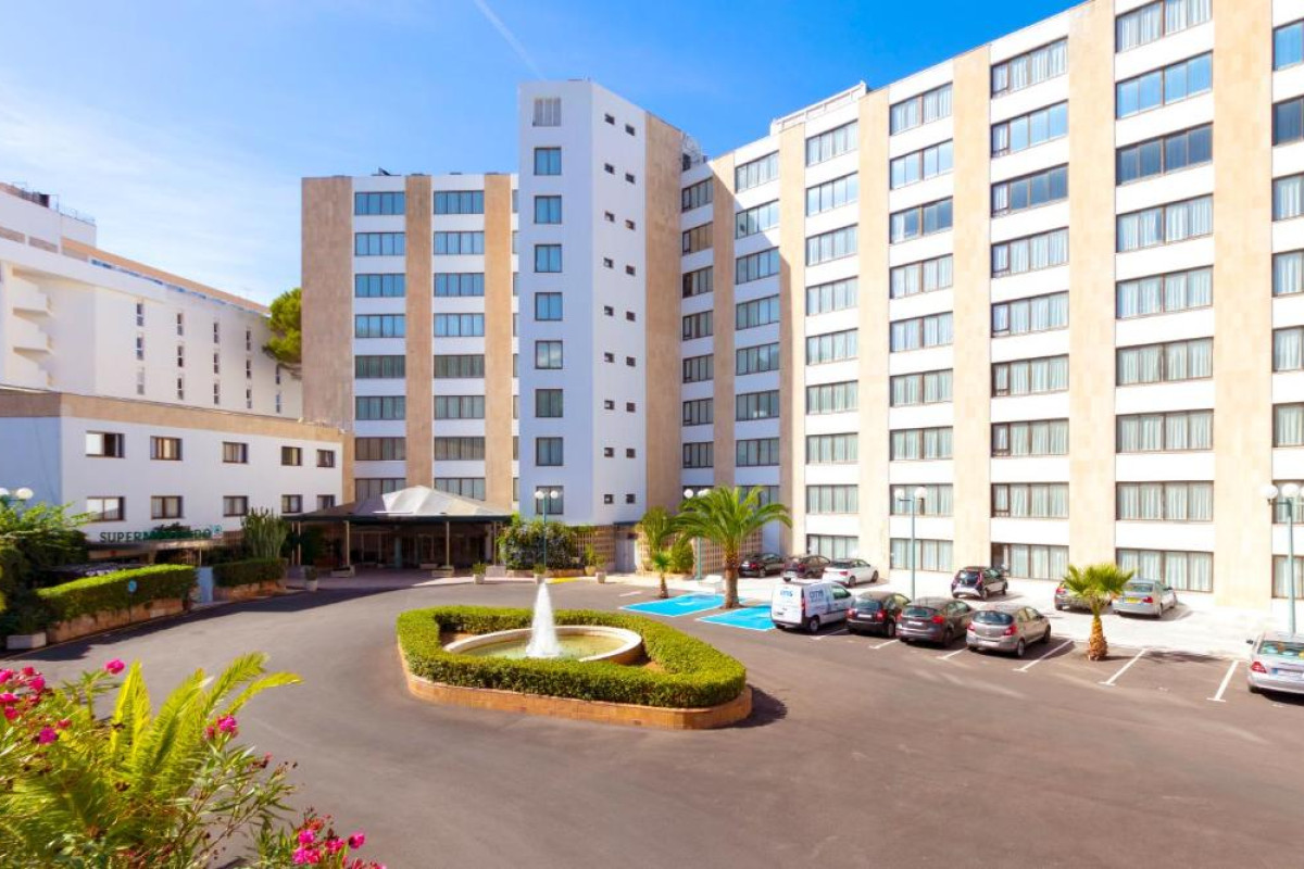 Hotel Vibra Beverly Playa