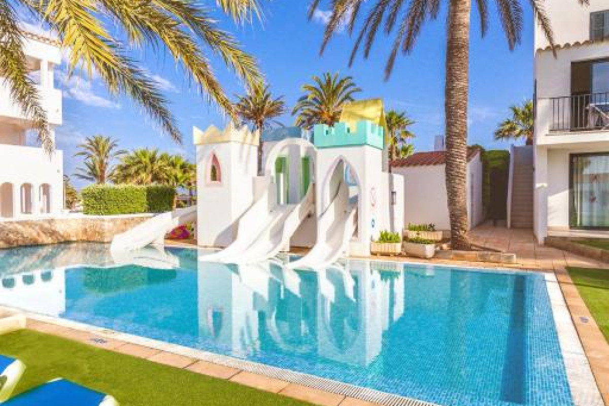 Vibra Blanc Cottage