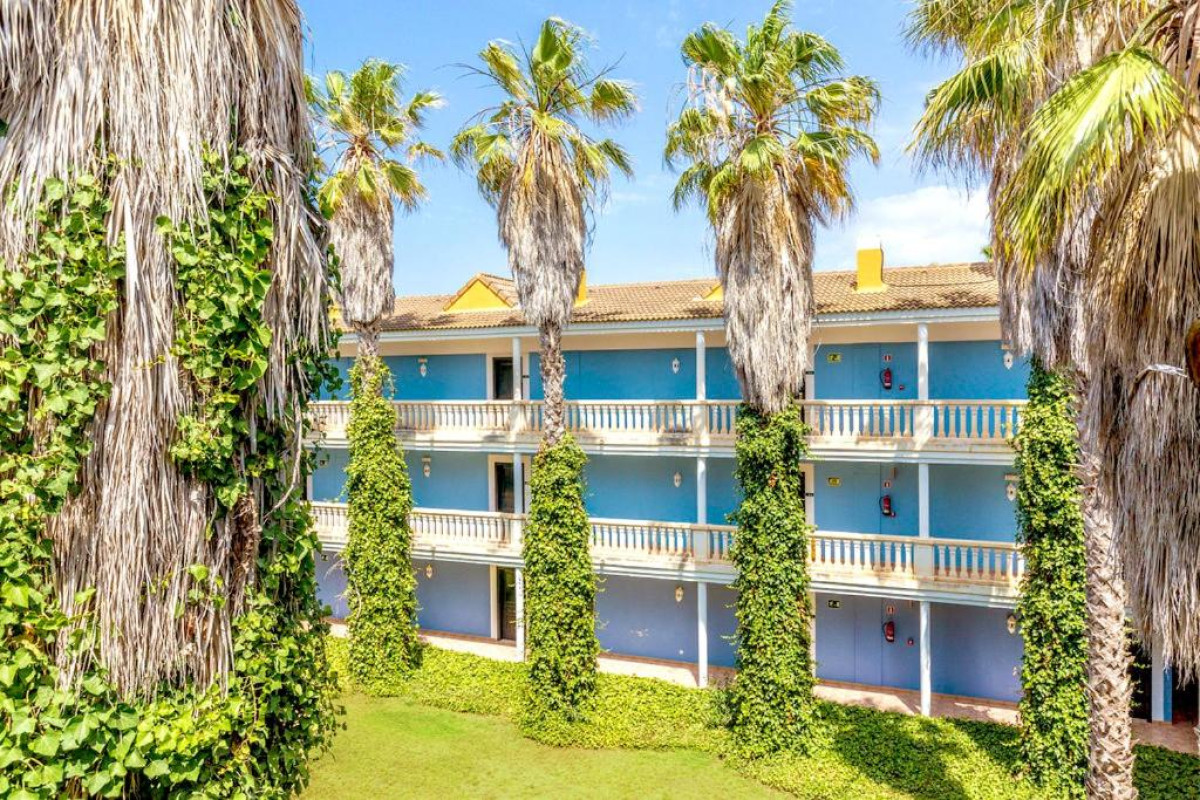 Vibra Blanc Palace