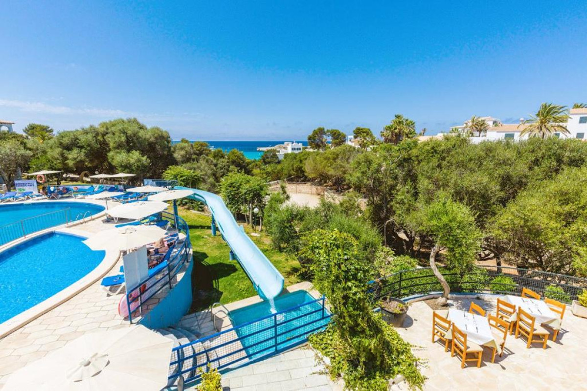 Vibra Caleta Playa Apartments
