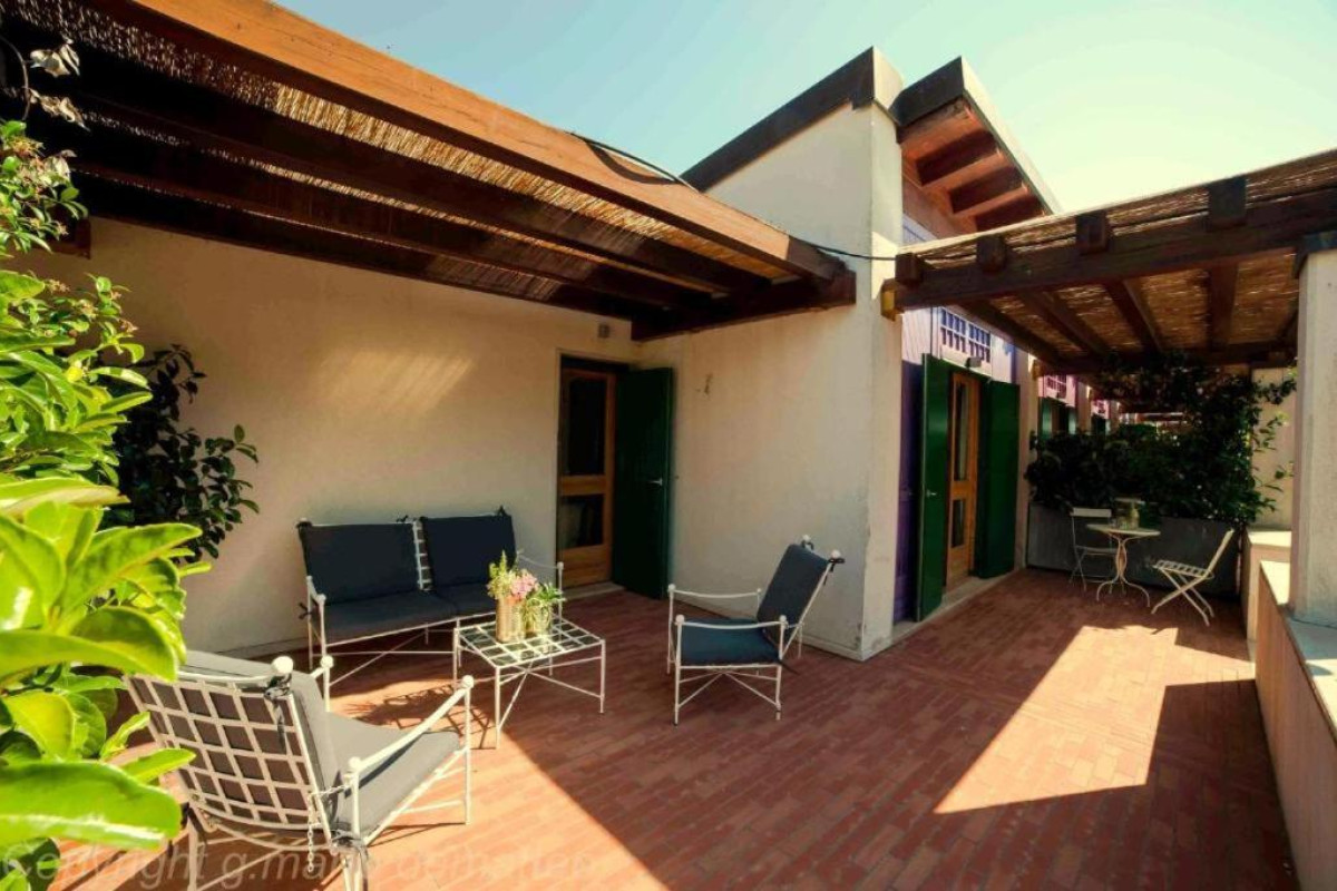 VICTOR COUNTRY HOTEL