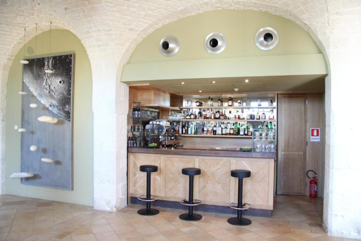 VICTOR COUNTRY HOTEL