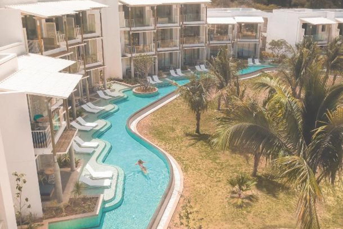 Victoria Beachcomber Resort