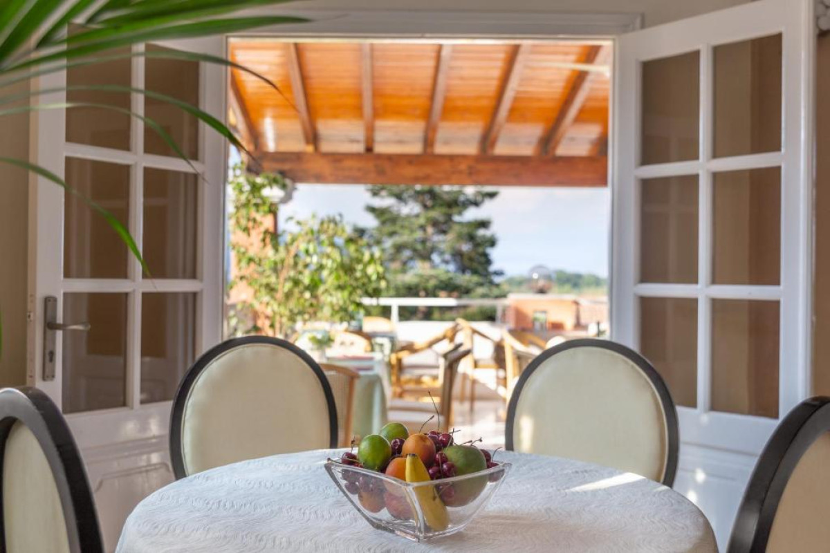 Victoria Hill Hotel (Corfu)
