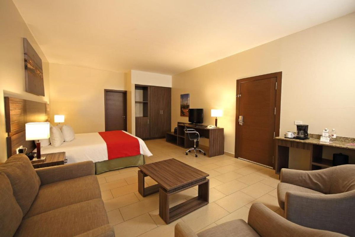 Victoria Hotel & Suites Panama