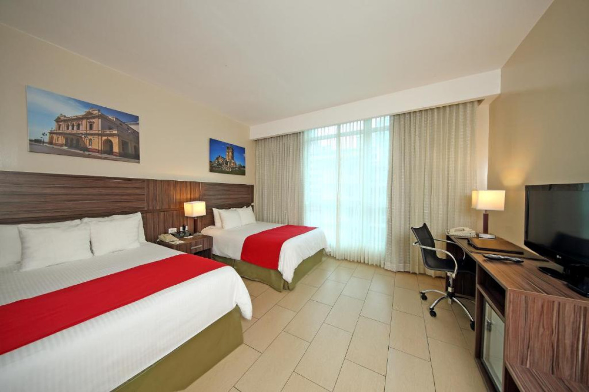 Victoria Hotel & Suites Panama