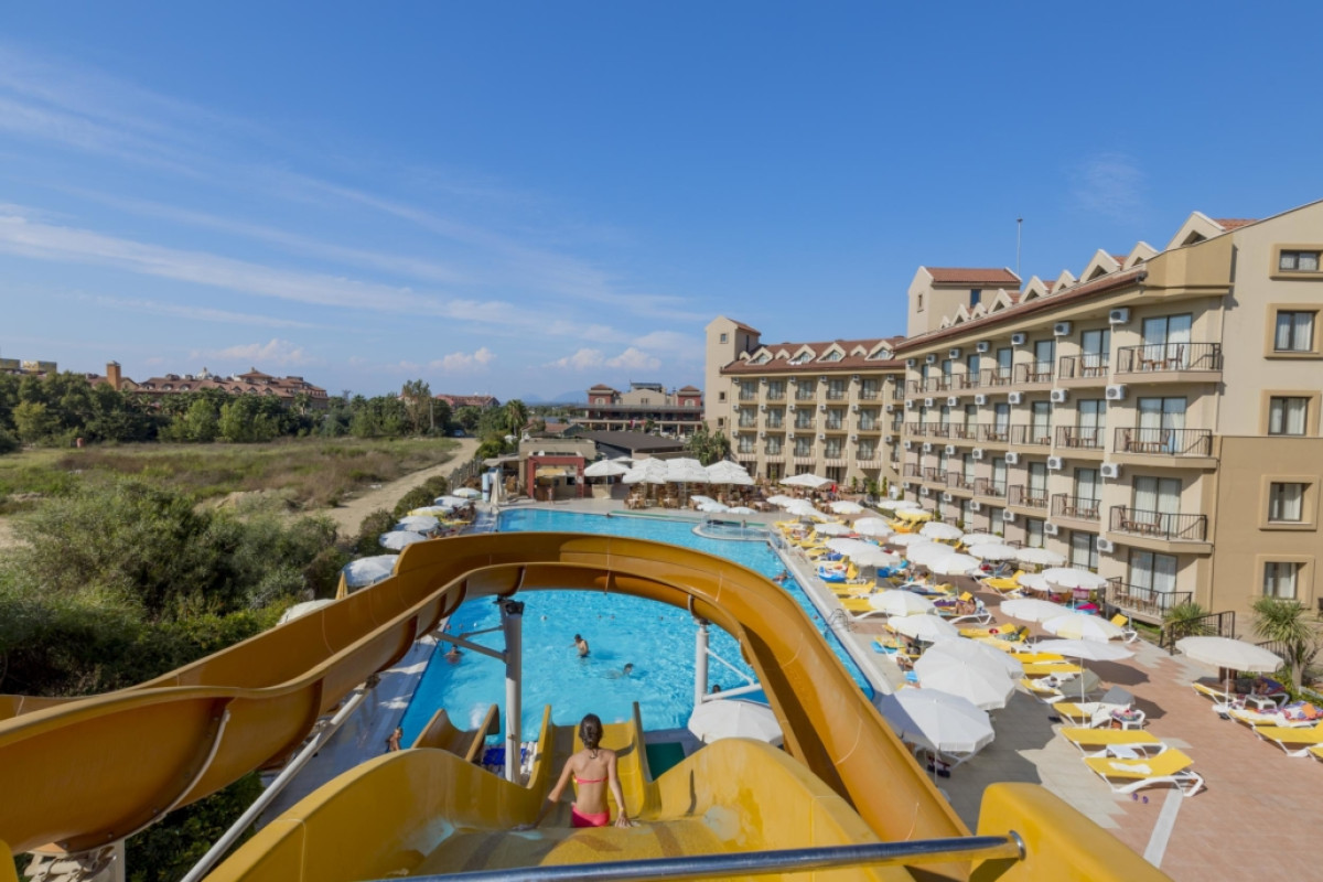 VICTORY RESORT SIDE