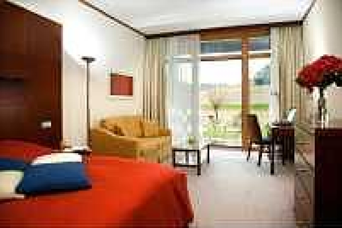 VIENNA HOUSE LOIPERSDORF