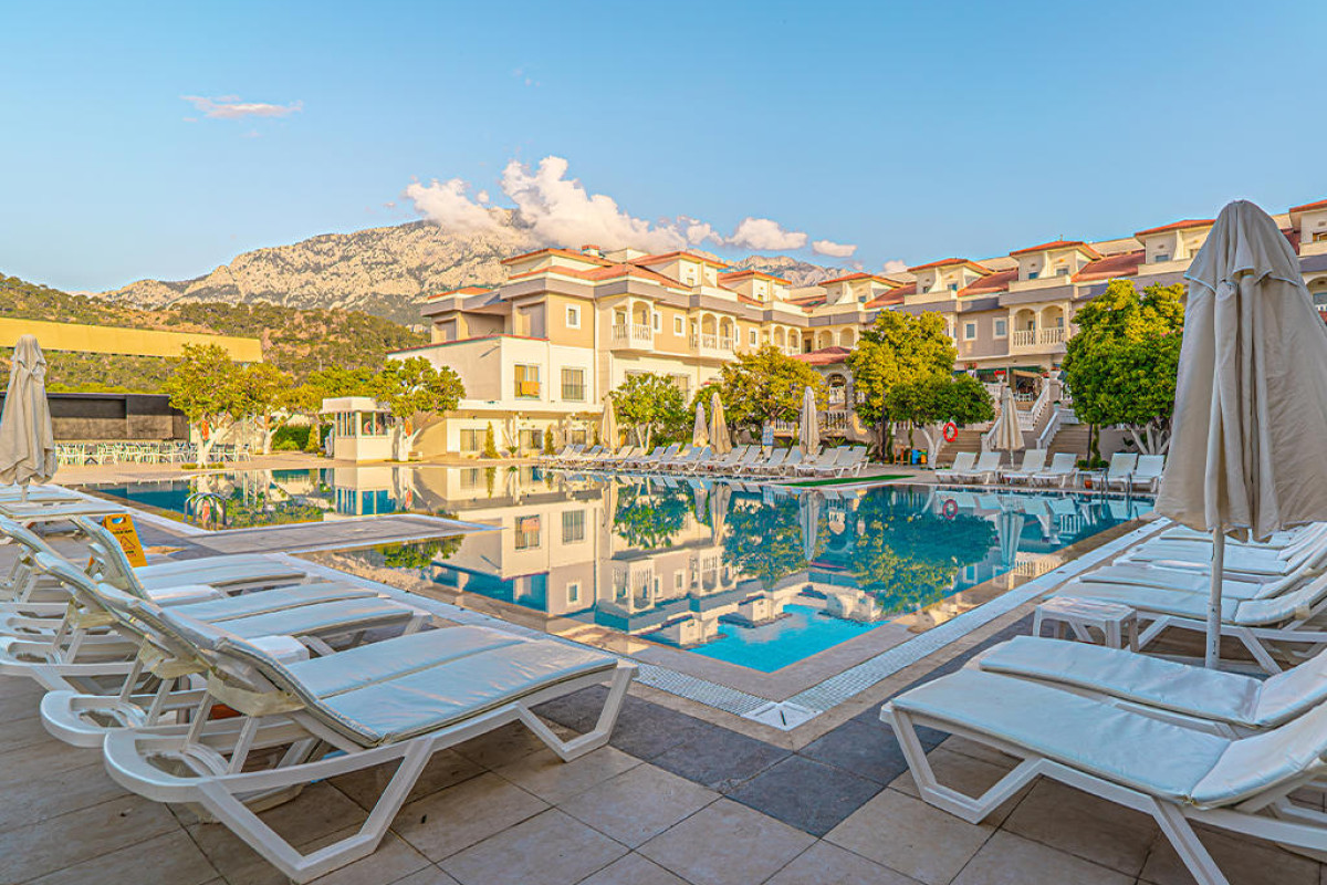 VIKING GARDEN HOTEL & SPA