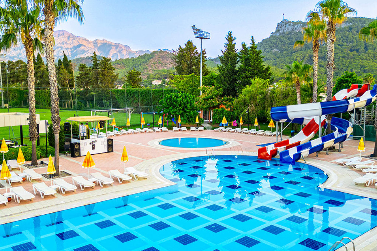 VIKING PARK HOTEL